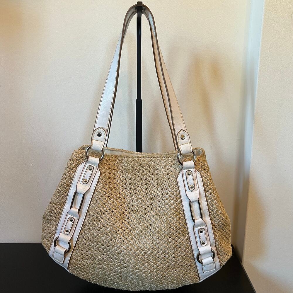 Y2K Style Straw Shoulder Beach Bag Silver Edgy Hardware Natural Tan White